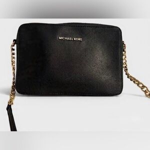 Michael Kors Jet Set Large Saffiano Leather Crossbody Bag Purse